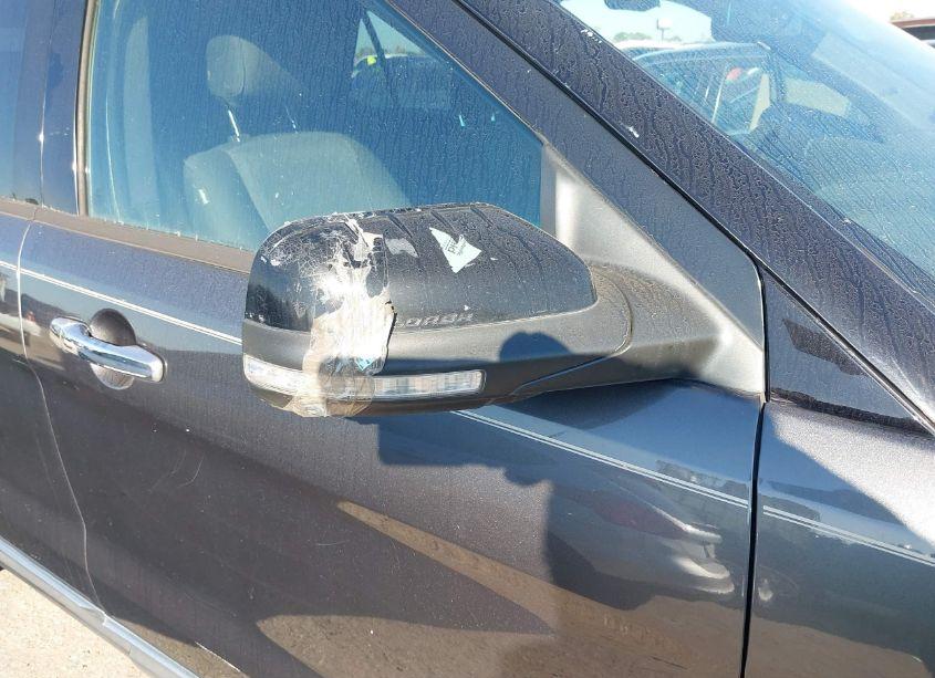 Photo 17 of 2015 Ford Explorer XLT (VIN 1FM5K7D8XFGB27214)