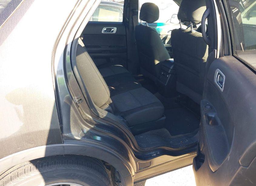 Photo 8 of 2015 Ford Explorer XLT (VIN 1FM5K7D8XFGB27214)