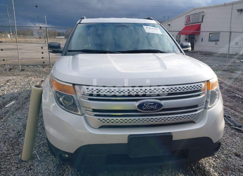 Photo 12 of 2015 Ford Explorer XLT (VIN 1FM5K7D8XFGB46538)