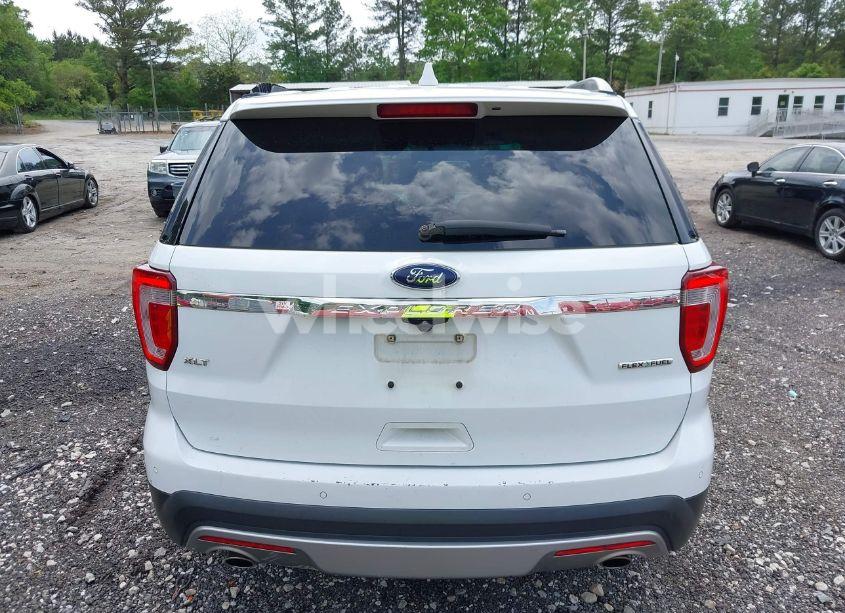 Photo 17 of 2016 Ford Explorer XLT (VIN 1FM5K7D8XGGB15369)