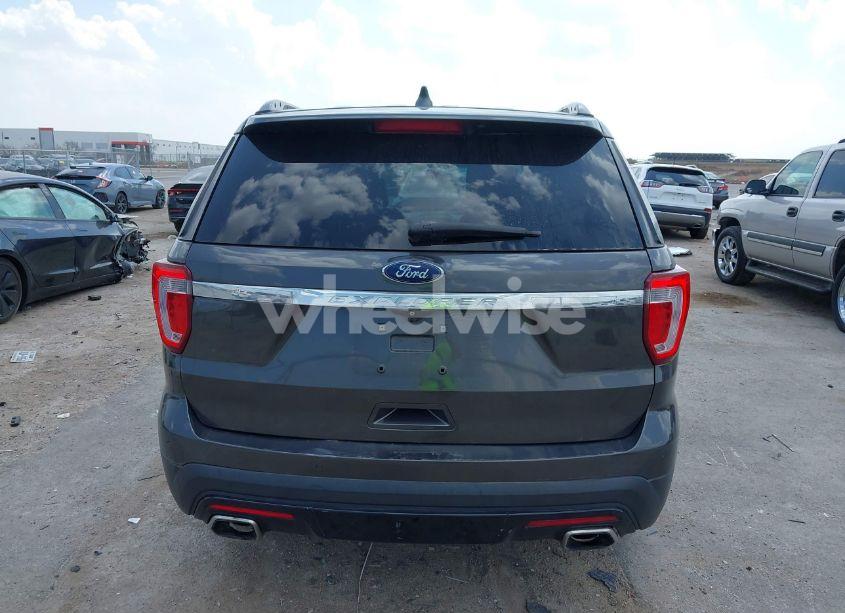 Photo 16 of 2016 Ford Explorer XLT (VIN 1FM5K7D8XGGC21983)