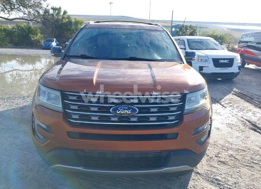 Photo 12 of 2017 Ford Explorer XLT (VIN 1FM5K7D8XHGA67177)