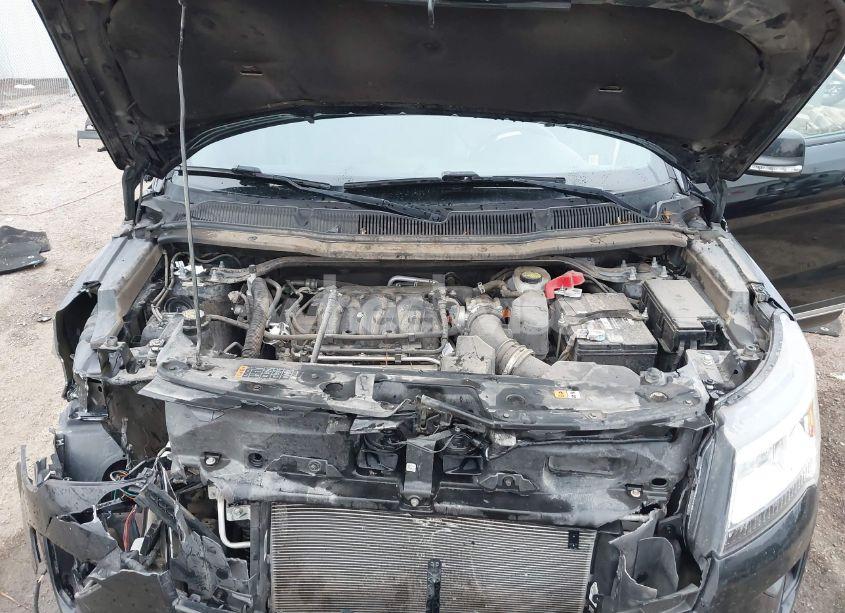 Photo 10 of 2018 Ford Explorer XLT (VIN 1FM5K7D8XJGA19202)