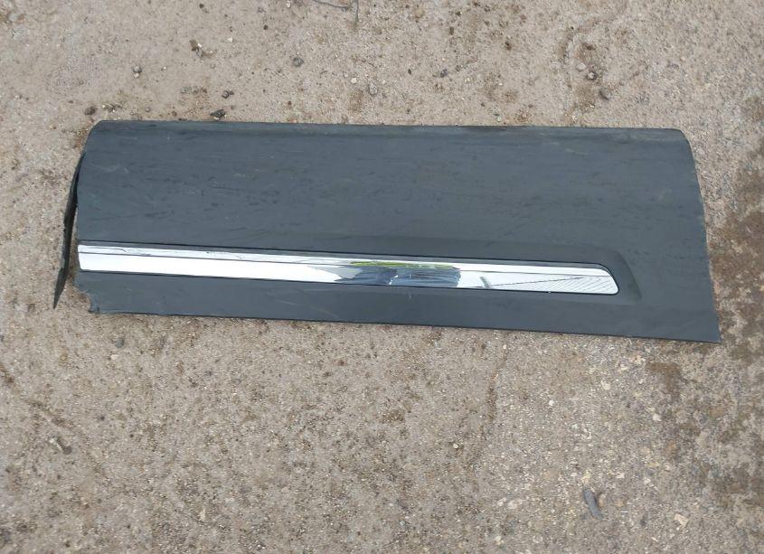 Photo 12 of 2018 Ford Explorer XLT (VIN 1FM5K7D8XJGA30927)