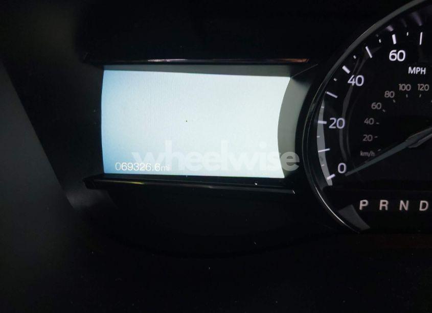 Photo 7 of 2018 Ford Explorer XLT (VIN 1FM5K7D8XJGA51731)