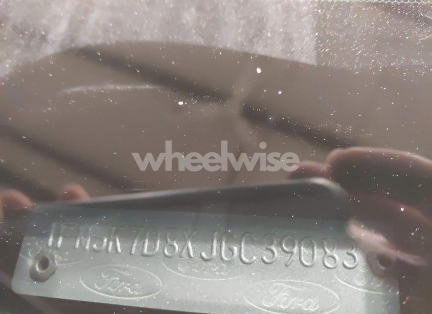 Photo 9 of 2018 Ford Explorer XLT (VIN 1FM5K7D8XJGC39083)