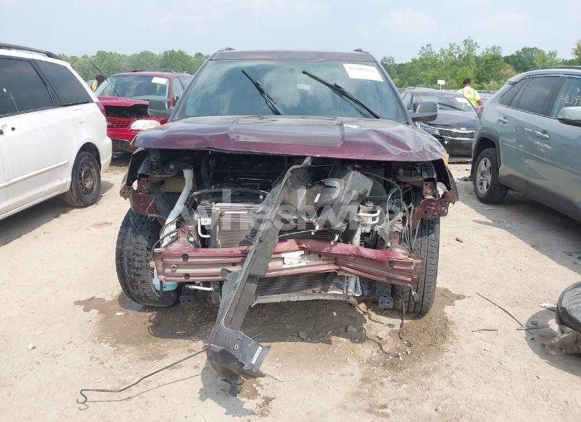 Photo 13 of 2019 Ford Explorer XLT (VIN 1FM5K7D8XKGA06001)