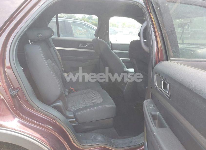 Photo 8 of 2019 Ford Explorer XLT (VIN 1FM5K7D8XKGA06001)