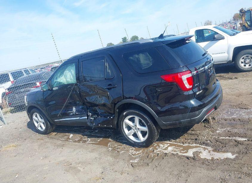 Photo 14 of 2019 Ford Explorer XLT (VIN 1FM5K7D8XKGA36955)