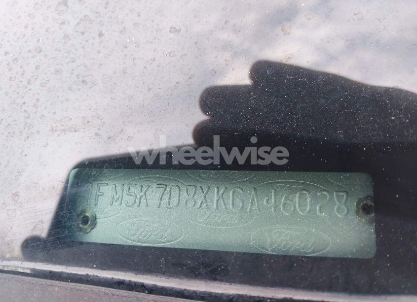 Photo 9 of 2019 Ford Explorer XLT (VIN 1FM5K7D8XKGA46028)