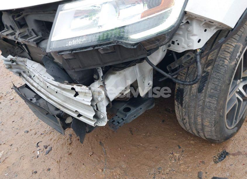 Photo 22 of 2019 Ford Explorer XLT (VIN 1FM5K7D8XKGA94936)