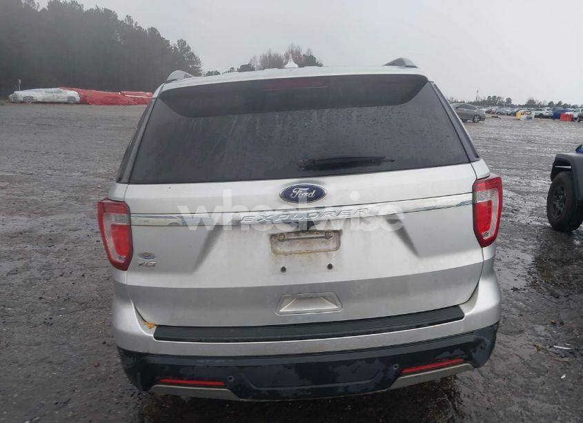 Photo 16 of 2019 Ford Explorer XLT (VIN 1FM5K7D8XKGB25733)
