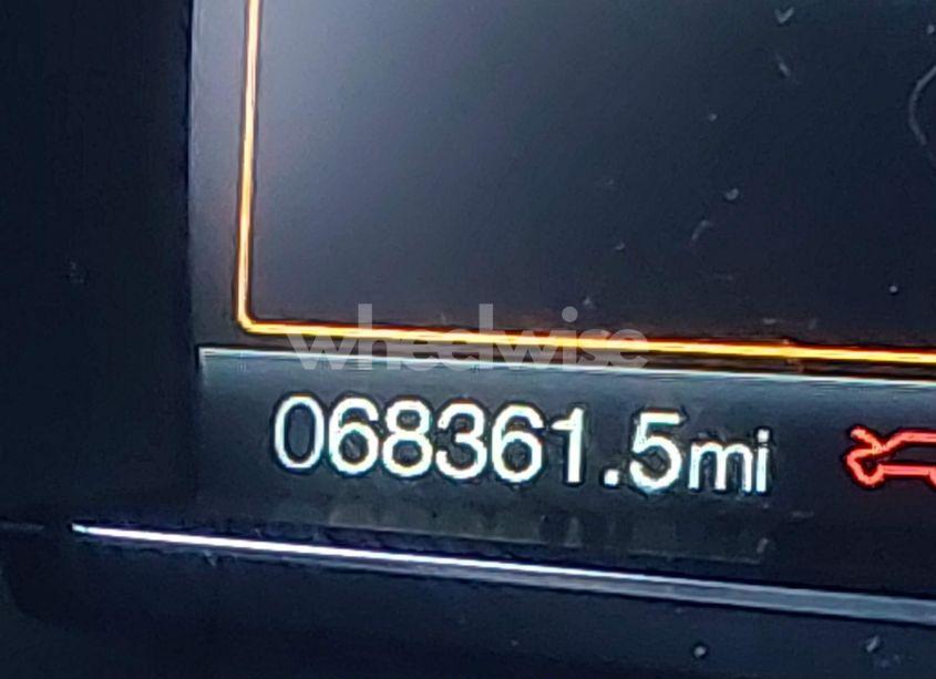 Photo 15 of 2019 Ford Explorer XLT (VIN 1FM5K7D8XKGB48185)