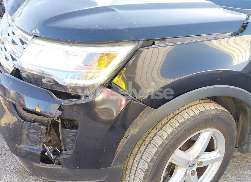 Photo 6 of 2019 Ford Explorer XLT (VIN 1FM5K7D8XKGB48185)