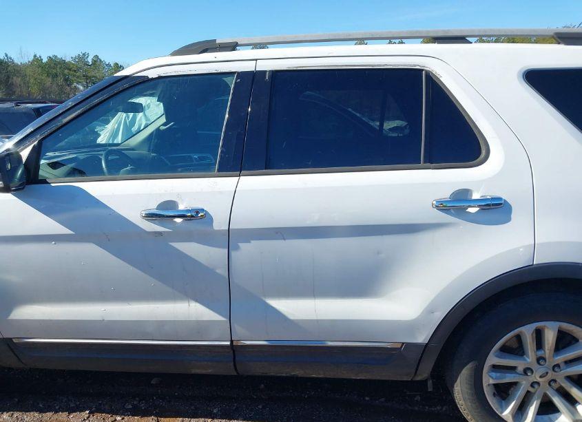 Photo 14 of 2014 Ford Explorer XLT (VIN 1FM5K7D90EGA72912)