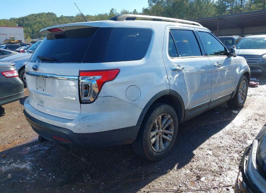 Photo 4 of 2014 Ford Explorer XLT (VIN 1FM5K7D90EGA72912)