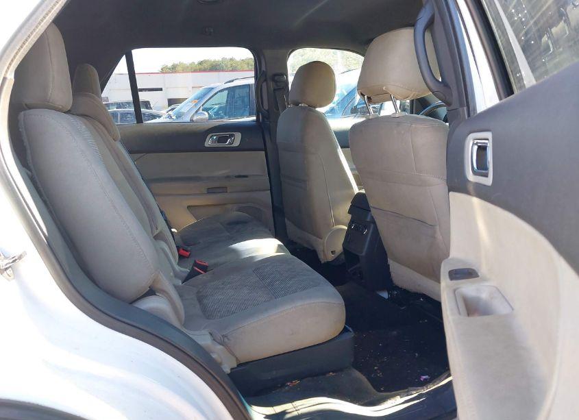 Photo 8 of 2014 Ford Explorer XLT (VIN 1FM5K7D90EGA72912)