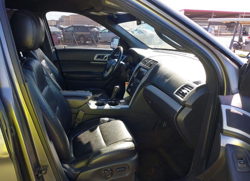 Photo 5 of 2013 Ford Explorer XLT (VIN 1FM5K7D92DGC20069)