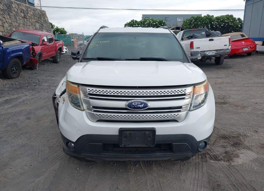 Photo 12 of 2014 Ford Explorer XLT (VIN 1FM5K7D92EGA55741)
