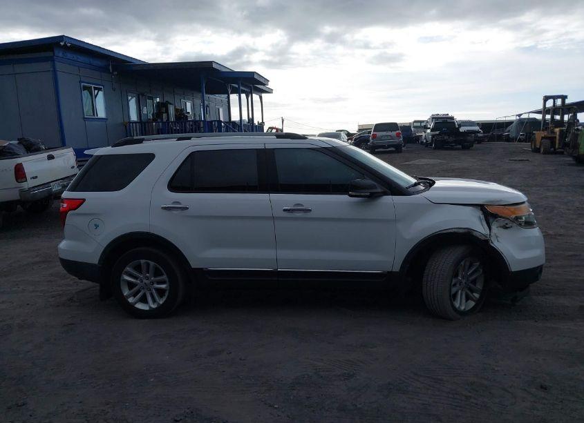 Photo 13 of 2014 Ford Explorer XLT (VIN 1FM5K7D92EGA55741)