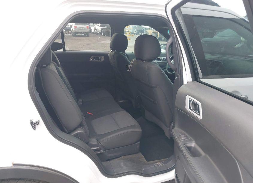 Photo 8 of 2014 Ford Explorer XLT (VIN 1FM5K7D92EGA55741)