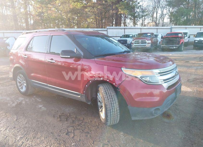 2014 Ford Explorer XLT (VIN 1FM5K7D94EGA02748) main photo