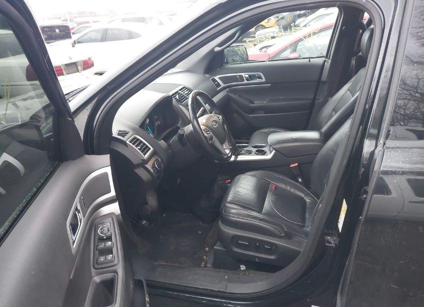 Photo 5 of 2013 Ford Explorer XLT (VIN 1FM5K7D95DGB38370)