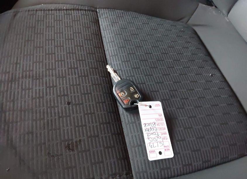 Photo 11 of 2015 Ford Explorer XLT (VIN 1FM5K7D95FGA93823)