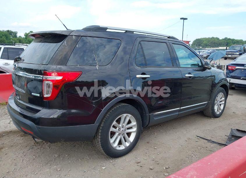 Photo 4 of 2013 Ford Explorer XLT (VIN 1FM5K7D96DGB04194)