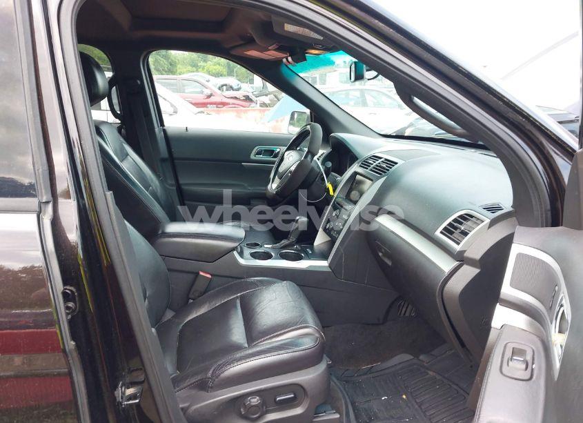 Photo 5 of 2013 Ford Explorer XLT (VIN 1FM5K7D96DGB04194)