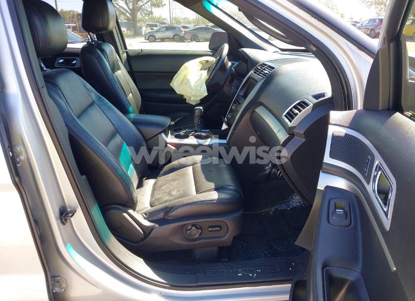 Photo 5 of 2014 Ford Explorer XLT (VIN 1FM5K7D98EGB66763)