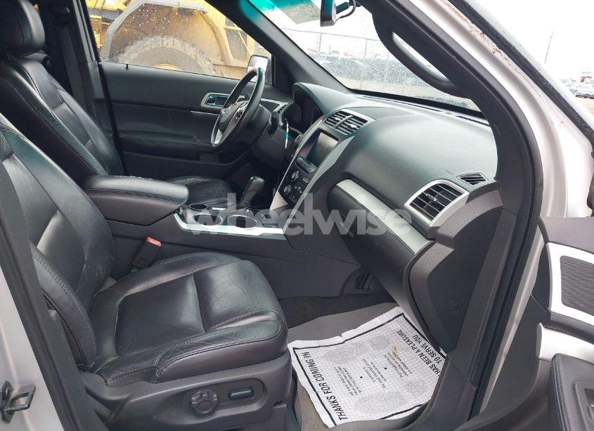 Photo 5 of 2013 Ford Explorer XLT (VIN 1FM5K7D9XDGA98416)