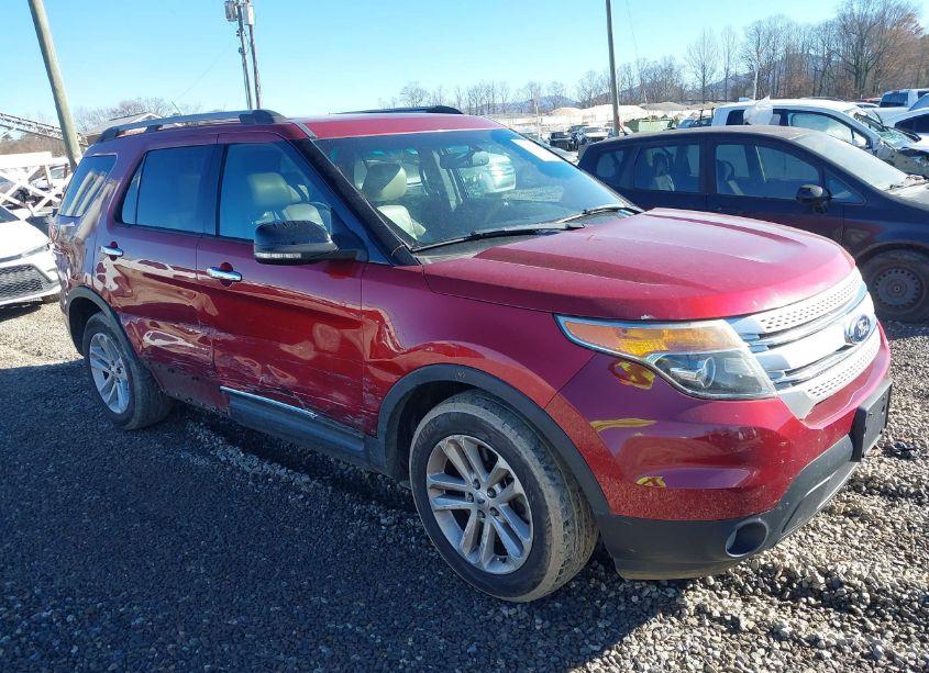2013 Ford Explorer XLT (VIN 1FM5K7D9XDGB50935) main photo