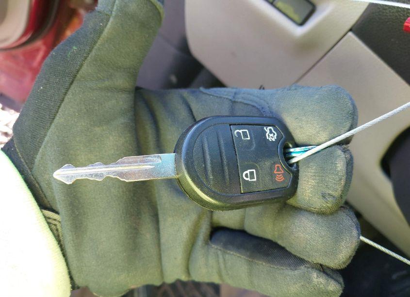 Photo 11 of 2013 Ford Explorer XLT (VIN 1FM5K7D9XDGB50935)