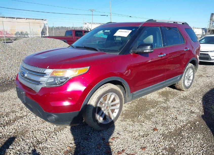Photo 2 of 2013 Ford Explorer XLT (VIN 1FM5K7D9XDGB50935)