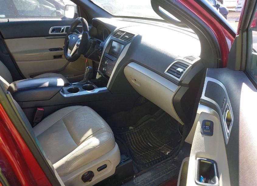 Photo 5 of 2013 Ford Explorer XLT (VIN 1FM5K7D9XDGB50935)