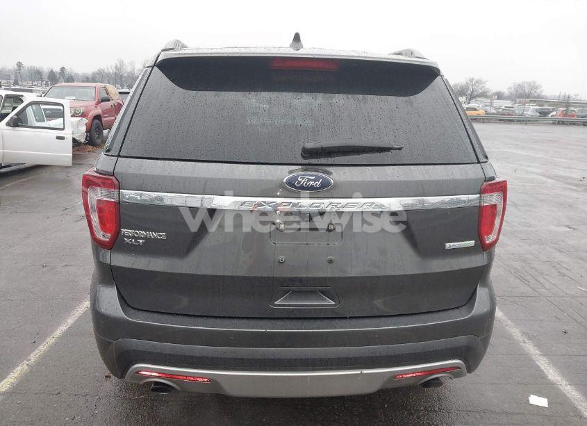Photo 16 of 2016 Ford Explorer XLT (VIN 1FM5K7DH0GGC01189)