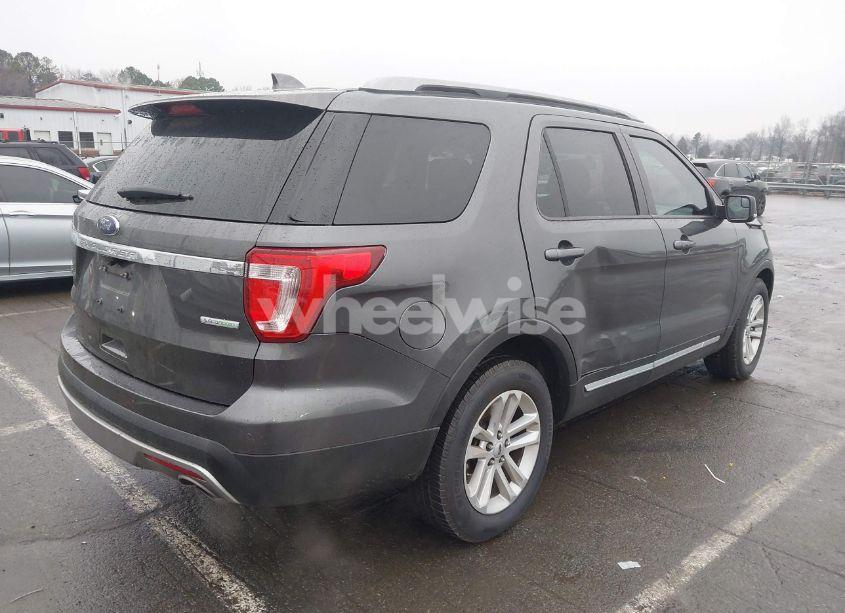 Photo 4 of 2016 Ford Explorer XLT (VIN 1FM5K7DH0GGC01189)