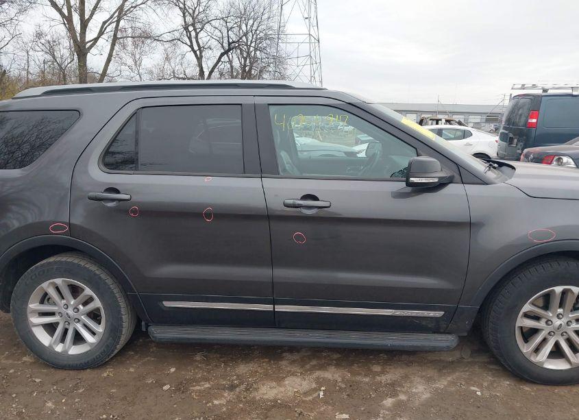 Photo 14 of 2017 Ford Explorer XLT (VIN 1FM5K7DH0HGA85526)