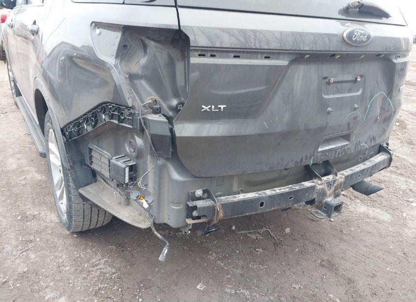 Photo 21 of 2017 Ford Explorer XLT (VIN 1FM5K7DH0HGA85526)