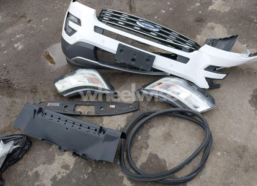 Photo 12 of 2017 Ford Explorer XLT (VIN 1FM5K7DH1HGA32060)