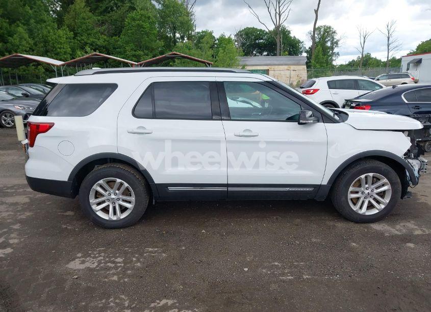 Photo 14 of 2017 Ford Explorer XLT (VIN 1FM5K7DH1HGA32060)