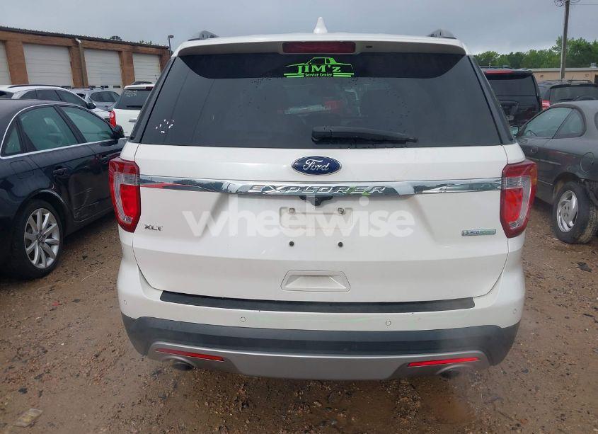 Photo 16 of 2017 Ford Explorer XLT (VIN 1FM5K7DH1HGC83144)