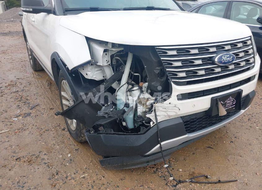 Photo 6 of 2017 Ford Explorer XLT (VIN 1FM5K7DH1HGC83144)