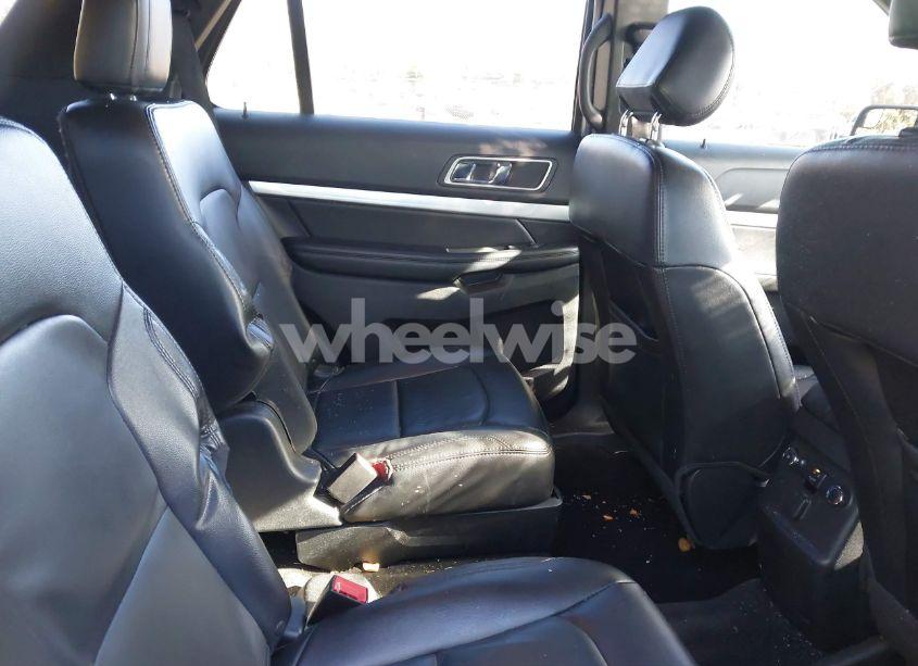 Photo 8 of 2017 Ford Explorer XLT (VIN 1FM5K7DH1HGC89087)