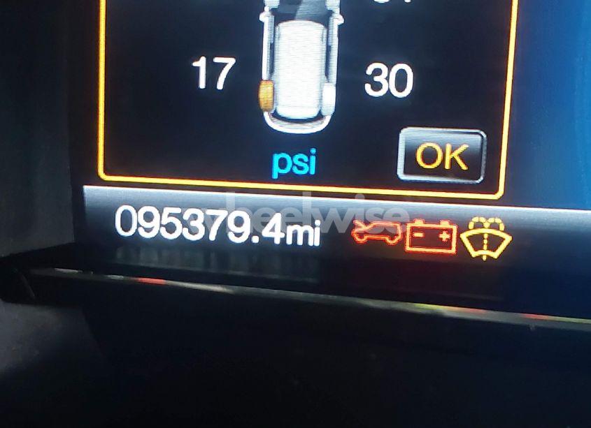 Photo 15 of 2019 Ford Explorer XLT (VIN 1FM5K7DH1KGB01563)