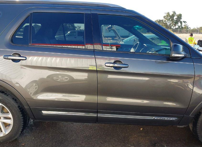 Photo 13 of 2016 Ford Explorer XLT (VIN 1FM5K7DH2GGD27196)