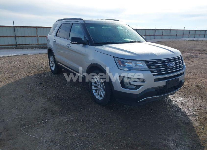 2017 Ford Explorer XLT (VIN 1FM5K7DH2HGA69134) main photo