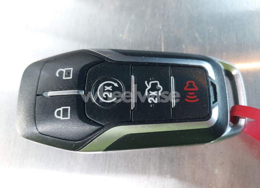 Photo 11 of 2017 Ford Explorer XLT (VIN 1FM5K7DH2HGA69134)