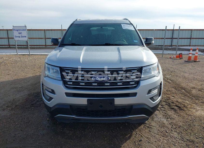 Photo 12 of 2017 Ford Explorer XLT (VIN 1FM5K7DH2HGA69134)